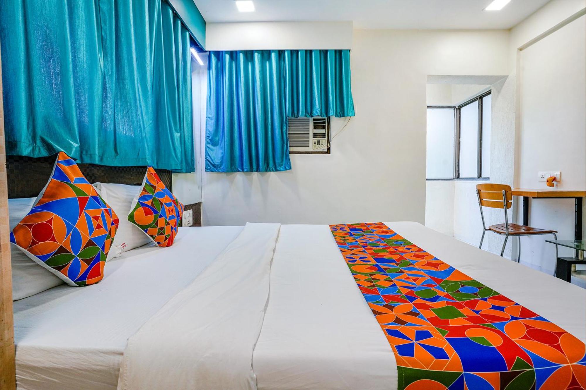 Hotel Bindra Elite Mumbai Bagian luar foto